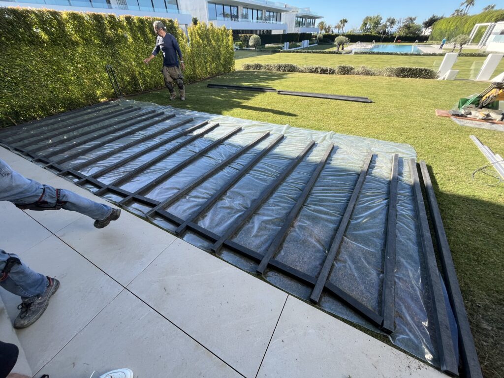 Villas 12 decking project photo in Marbella