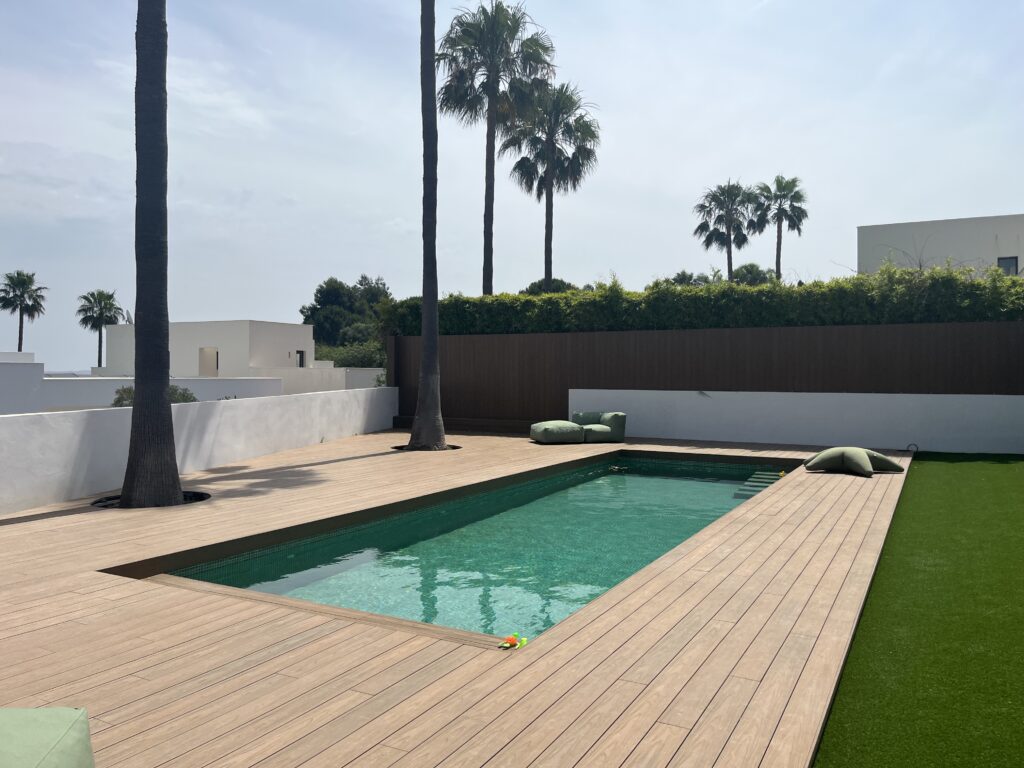 Jakob Sotogrande decking project photo in Sotogrande