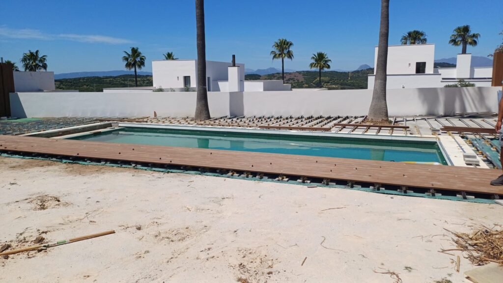 Jakob Sotogrande decking project photo in Sotogrande