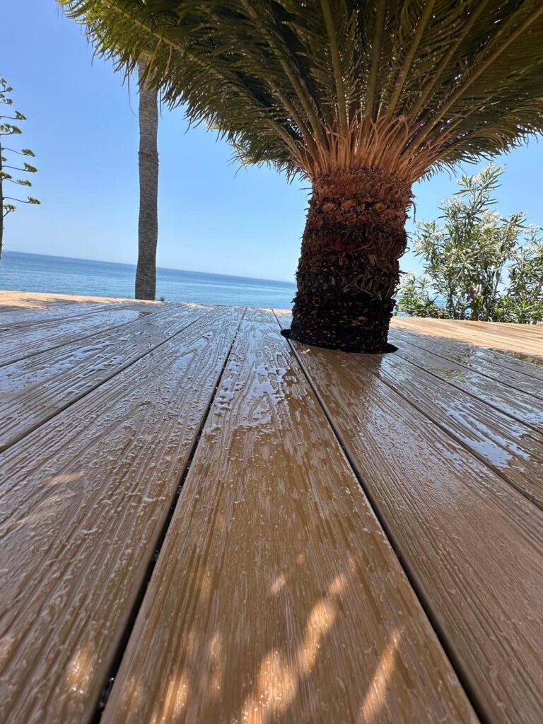 Gerardo Perez decking project photo in Estepona